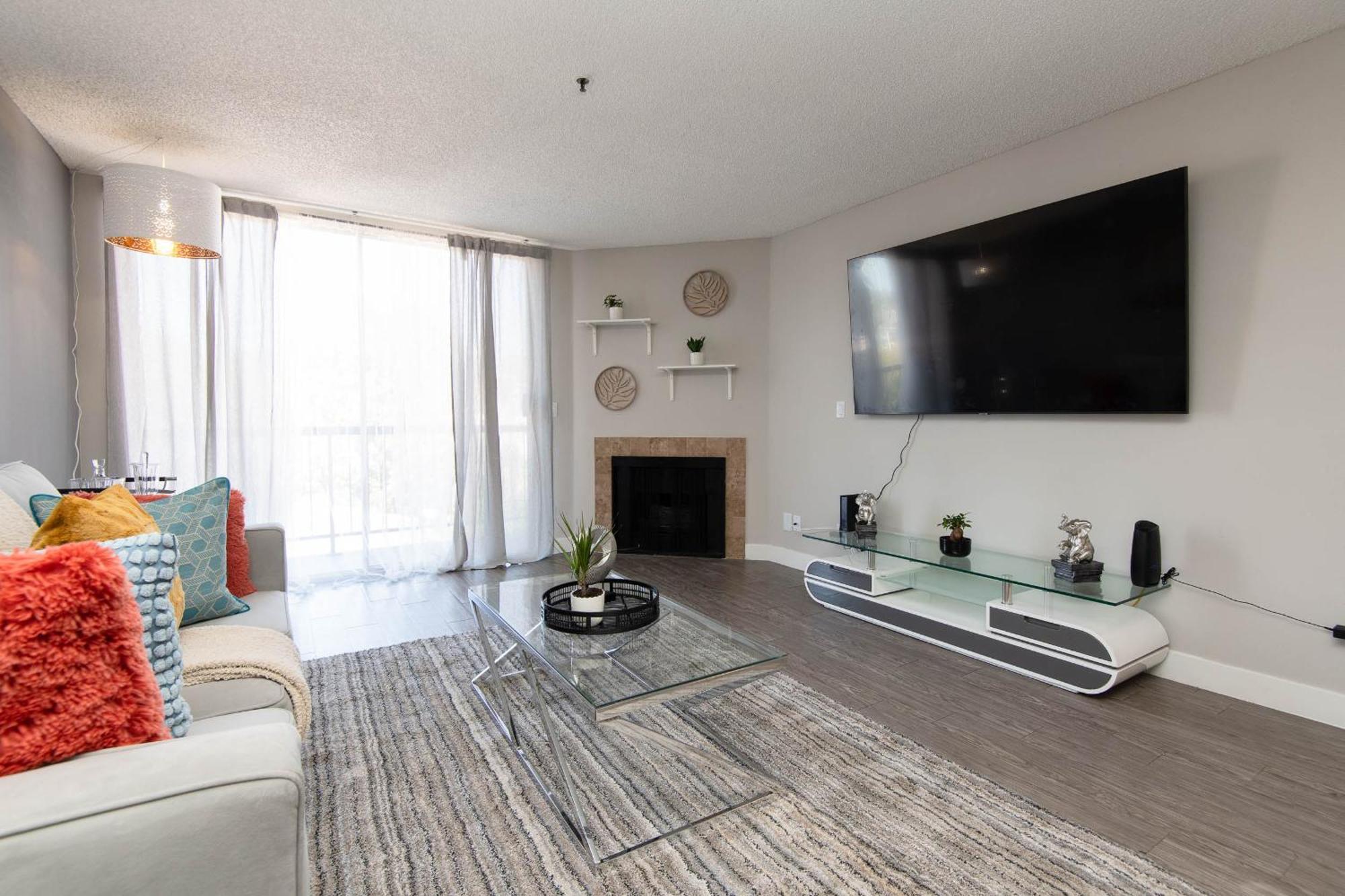 Luxury One Bedroom Apartments Free Parking&Pool Los Angeles Exterior foto